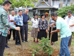 HKBP Nommensen Pematang Siantar Lakukan Upaya Konkrit Kurangi Emisi Karbon