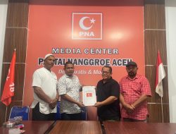Jelang Pilkada, Irwandi Yusuf Tunjuk Keuchik Tami Jadi Ketua PNA Bireuen