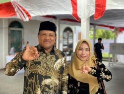 Cabup 03 Bireuen H. Mukhlis Coblos di TPS Pulo Ara