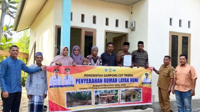 Pemerintah Gampong Cot Trieng Serahkan Rumah Layak Huni Kepada Masyarakat Kurang Mampu