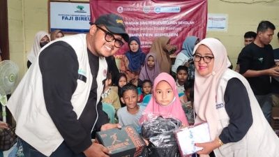 BFLF Salurkan Perlengkapan Sekolah Bagi Siswa Korban Banjir Bireuen