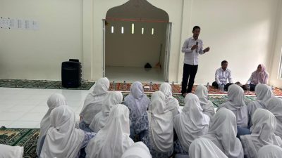 Bawaslu Bireuen Edukasi Puluhan Siswa MAN 3 tentang Pengawasan Partisipatif Pemilu