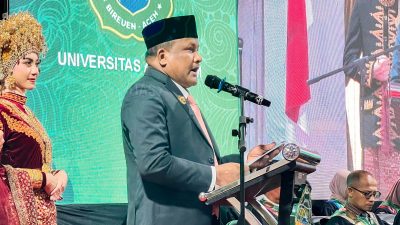Ini Pesan Bupati Mukhlis Pada Wisuda Umuslim Angkatan XL