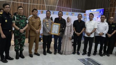 Gugur dalam Penindakan Narkoba di Bireuen, Almarhum Pratu Galuh Nugraha Terima Penghargaan