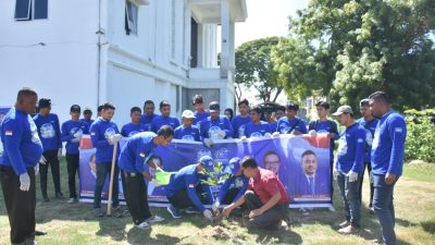 HUT Ke-25, Demokrat Bireuen Gelar Donor Darah Hingga Tanam Pohon