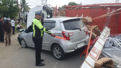 Diduga Sopir Mengantuk, Truk Kopdes Terlibat Kecelakaan Beruntun di Bireuen
