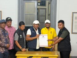 Bupati H Mukhlis Terima 5 Excavator dari Kemendagri, Digunakan Untuk Pemulihan Pascabencana