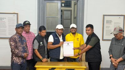 Bupati H Mukhlis Terima 5 Excavator dari Kemendagri, Digunakan Untuk Pemulihan Pascabencana