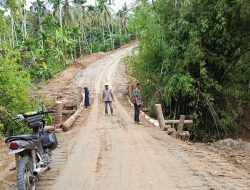 Jembatan Darurat Kubang Itam Selesai Dibangun, Warga Sampaikan Terima Kasih 